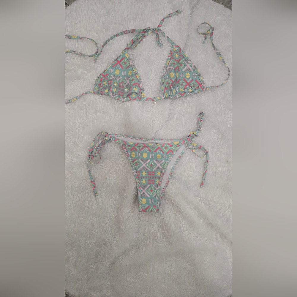 Geometric Pattern Bikini Set - image 1